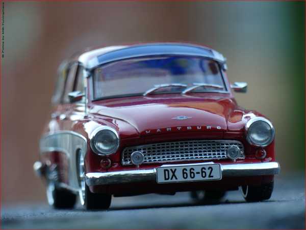1:18 Wartburg 312 Camping 1965 mit Alufelgen und inkl OVP